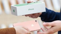 两男子诈骗苹果250万美元：以假换新6000多部iPhone